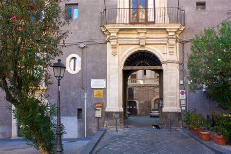 incontro bakeca catania|Amore e incontri a Gravina di Catania centro città su Bakeca